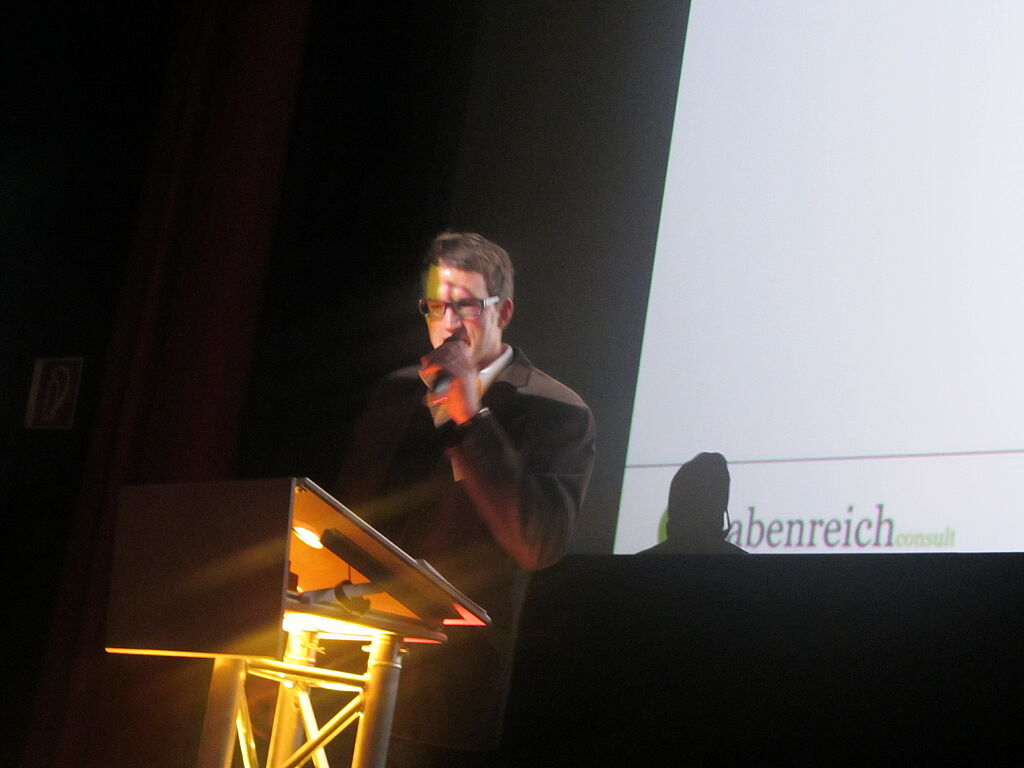 Richtig Recruiting – Henner Knabenreich war einer der Referenten beim Einladungsevent „Web in Bewegung“ von Hauptsache Kommunikation Werbeagentur